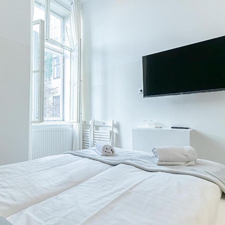 Mariahilfer Boutique Rooms - Virtual Reception & Self-Checkin Wien Eksteriør bilde