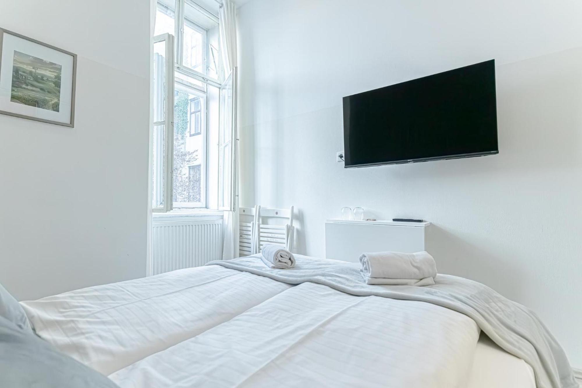 Mariahilfer Boutique Rooms - Virtual Reception & Self-Checkin Wien Eksteriør bilde